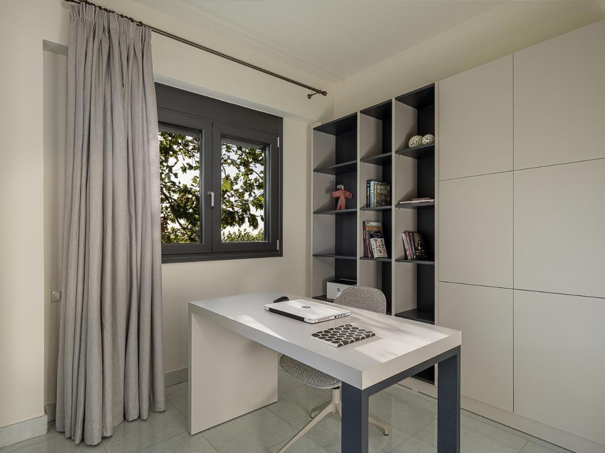 Villa Heora - The Floating Residence Tria Monastiria Ngoại thất bức ảnh
