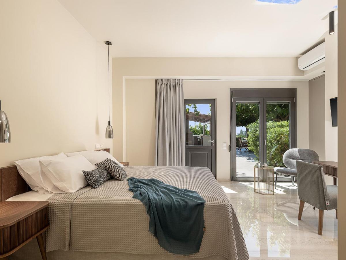 Villa Heora - The Floating Residence Tria Monastiria Ngoại thất bức ảnh